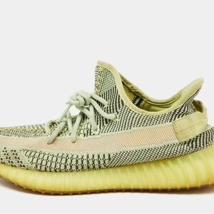 Adidas Yeezy Boost 350 V2 Box - Yellow